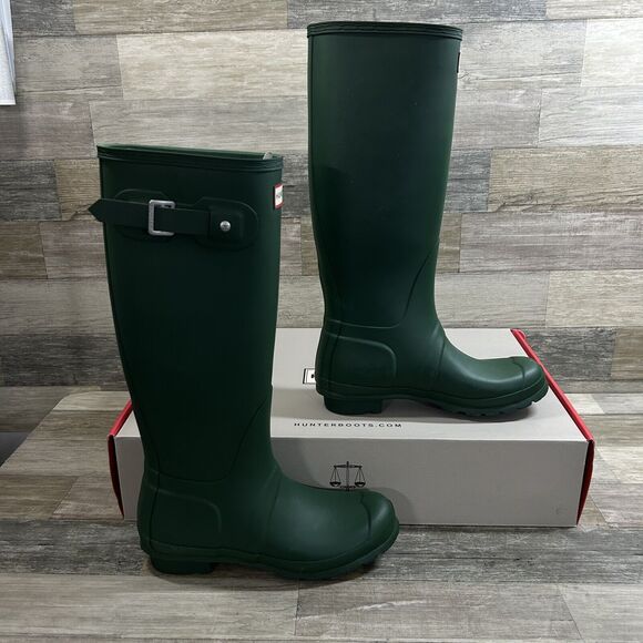 Hunter Shoes - Hunter Original Tall Rain Boot Women’s 7 Hunter Green Rubber Waterproof Shoes